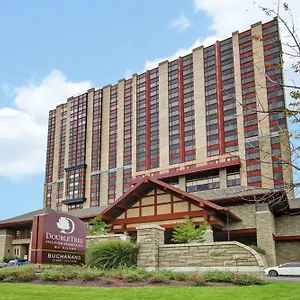 4* Курортный комплекс Doubletree Fallsview & By Hilton -
